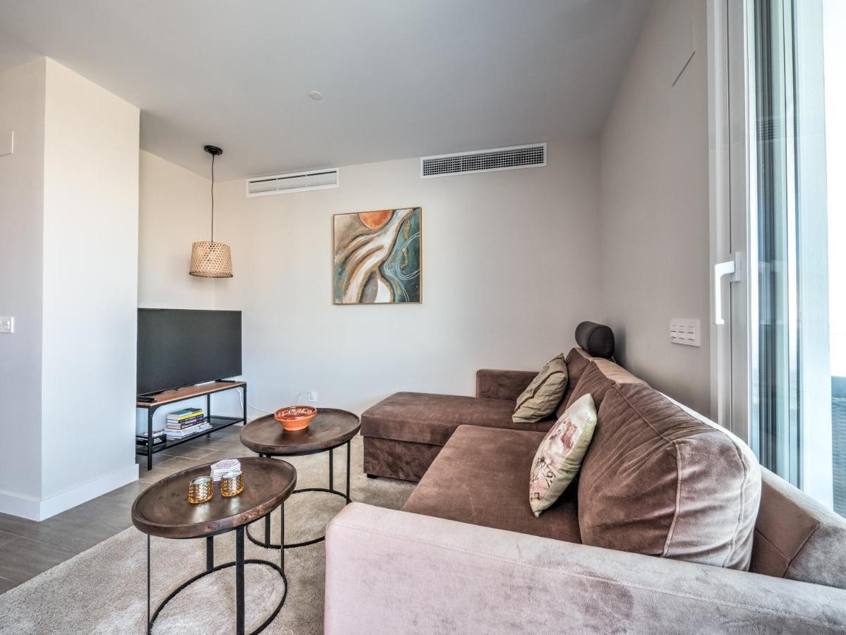 New Beach Front Apartment With Large Balcony ตอร์ร็อกซ์ ภายนอก รูปภาพ