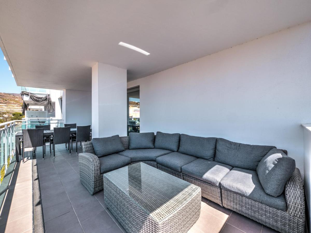 New Beach Front Apartment With Large Balcony ตอร์ร็อกซ์ ภายนอก รูปภาพ